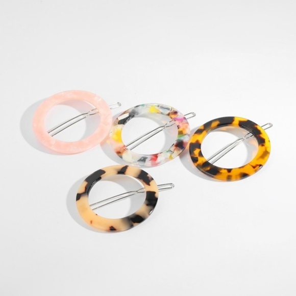 50% OFF Bundles Circle Acrylic Resin Hair Clip - Picture 3 of 5